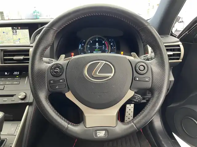 レクサス ＩＳ 200t Fスポーツ 滋賀県 2015(平27)年 3.1万km スターライトブラックガラスフレーク 禁煙車/純正ナビ/（ＣＤ／ＤＶＤ／Ｂｌｕｅｔｏｏｔｈ／ワンセグ）/運転席助手席シートヒーター/運転席助手席パワーシート/パドルシフト/ハーフレザー/バックカメラ/ＵＳＢ/ＬＥＤヘッドライト/クルーズコントロール