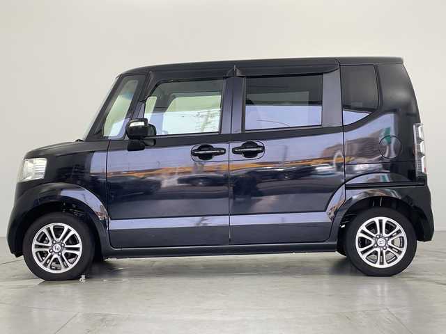 ホンダ Ｎ ＢＯＸ SSパッケージ 愛知県 2015(平27)年 5.9万km スマートブラック 純正ナビ/・Bluetooth/・CD/DVD/・フルセグテレビ/・SD音楽録音/バックカメラ/両側パワースライドドア/シートヒーター/衝突軽減ブレーキ/前方ドライブレコーダー/ETC/LEDヘッドライト/エンジンプッシュスタートボタン/スマートキー