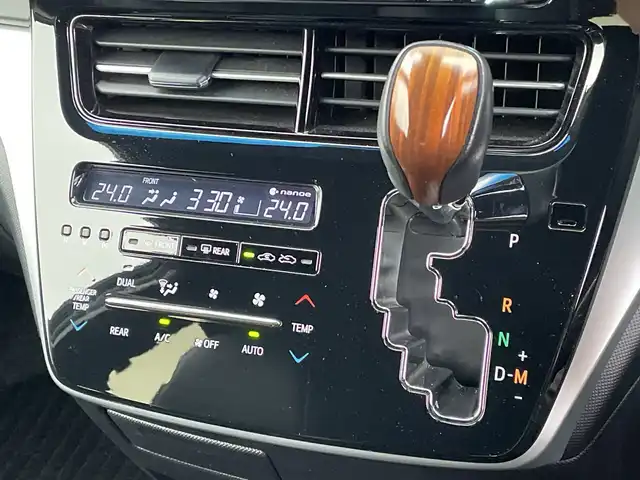 トヨタ エスティマ アエラス プレミアム G 千葉県 2019(令1)年 6.1万km ブラック モデリスタエアロ（F・S・R）/フリップダウンモニター/社外9インチナビ【MDV-M906HDl】/（CD/DVD/フルセグTV/BT）/バックカメラ/セーフティーセンス/・プリクラッシュセーフティ/・レーンディパーチャーアラート/・オートマチックハイビーム/・先行車発進お知らせ機能/ビルトインETC/両側パワースライドドア/シートヒーター（D・N席）/D席パワーシート/電動リアゲート/クルーズコントロール/ウッドコンビステアリング/ステアリングスイッチ/AC100V/LEDヘッドライト/オートライト/スマートキー/プッシュスタート/電動格納ミラー/純正フロアマット/VENERDI18インチAW/純正AW積み込みあり