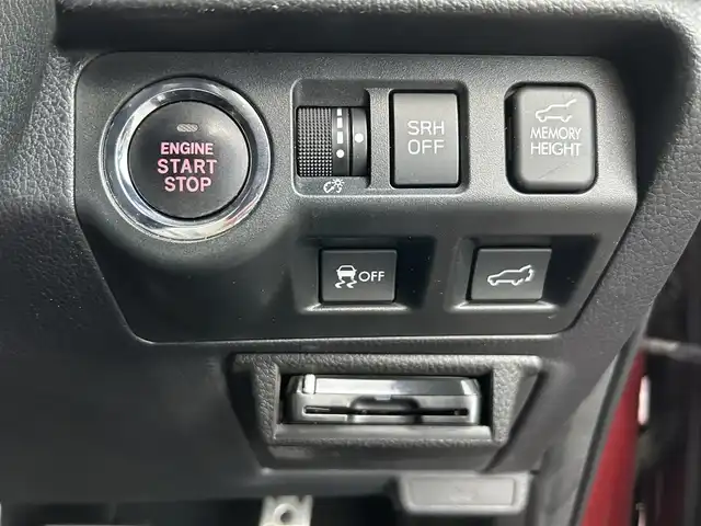 スバル フォレスター S-リミテッド ブラウン レザー セレクション 群馬県 2016(平28)年 10.5万km ヴェネチアンレッドパール 4WD/メモリナビ/フルセグテレビ/バックカメラ/Bluetooth/レザーシート/シートヒーター/HIDヘッドライト/アイドリングストップ/純正18インチアルミホイール