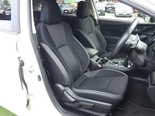 スバル インプレッサ スポーツ 1．6i－LアイサイトSスタイル 千葉県 2018(平30)年 6.5万km クリスタルホワイトP アイサイト/SRH（ステアリング・レスポンシブ・ヘッドランプ）/スバルリヤビークルディテクション/純正メモリーナビ/地デジTV/【DVD/CD再生機能　Bluetooth接続】/サイド/バックカメラ/ドライブレコーダー（DRV-350）/革巻きステアリング/ステアリングスイッチ/パドルシフト/ETC（2.0）/LEDヘッドライト/フォグライト/ウインカーミラー/リアコーナーセンサー/純正16インチアルミホイル/サイド/カーテン/ニーエアバッグ/キーレスアクセス