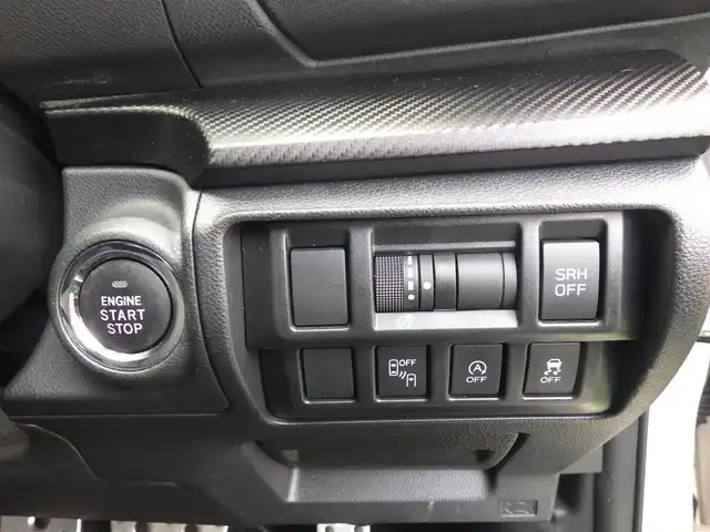 スバル インプレッサ スポーツ 1．6i－LアイサイトSスタイル 千葉県 2018(平30)年 6.5万km クリスタルホワイトP アイサイト/SRH（ステアリング・レスポンシブ・ヘッドランプ）/スバルリヤビークルディテクション/純正メモリーナビ/地デジTV/【DVD/CD再生機能　Bluetooth接続】/サイド/バックカメラ/ドライブレコーダー（DRV-350）/革巻きステアリング/ステアリングスイッチ/パドルシフト/ETC（2.0）/LEDヘッドライト/フォグライト/ウインカーミラー/リアコーナーセンサー/純正16インチアルミホイル/サイド/カーテン/ニーエアバッグ/キーレスアクセス