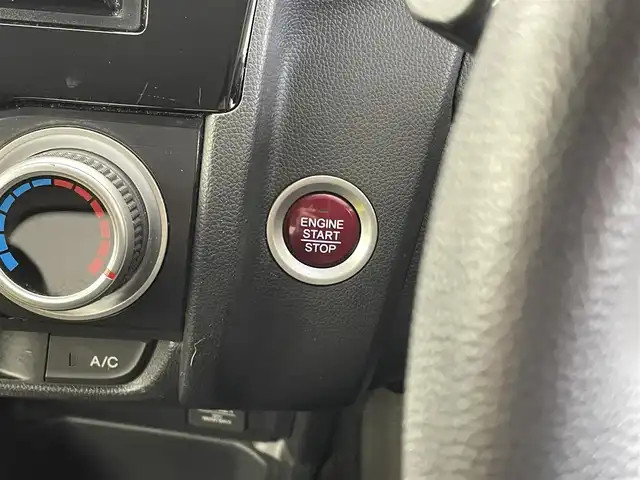 ホンダ フィット 13G Fパッケージ 福井県 2014(平26)年 10.7万km クリスタルブラックパール KENWOODナビ/CD/DVD/TV/横滑り防止/プッシュスタート/スマートキー/ドアバイザー