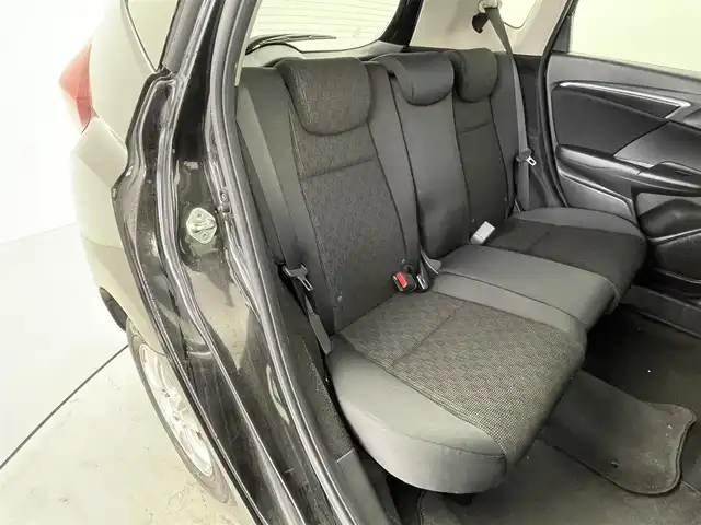 ホンダ フィット 13G Fパッケージ 福井県 2014(平26)年 10.7万km クリスタルブラックパール KENWOODナビ/CD/DVD/TV/横滑り防止/プッシュスタート/スマートキー/ドアバイザー