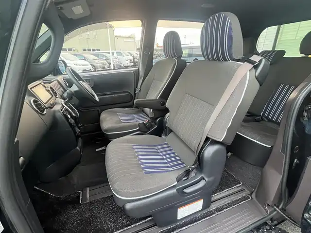 トヨタ スペイド F クイーンⅡ 愛媛県 2017(平29)年 6.7万km ブラッキッシュアゲハガラスフレーク ディーラーOP純正ナビ/BT/AM・FM/CD/DVD/フルセグTV/ETC/バックカメラ/衝突軽減システム/横滑り防止装置/レーンキープアシスト/オートライト/オートマチックハイビーム/ステアリングスイッチ/片側パワースライドドア/社外アルミホイール/純正フロアマット