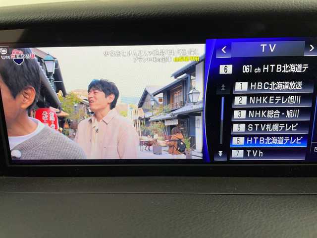 レクサス ＩＳ 300h Fスポーツ 道央・札幌 2017(平29)年 6.2万km ホワイトノーヴァガラスフレーク ・４WD　/ハイブリッド/・モデリスタエアロ（F.S.R)/・レクサスセーフティーサポート/・プリクラッシュセーフティ/・レーダークルーズコントロール/・純正10.3インチディスプレイ/・ナビ/フルセグ/CD/DVD/BD/SD/・Bluetooth接続/バックカメラ/・ブラックレザーシート/・運転席・助手席パワーシート/・シートヒーター/ベンチレーション/・ステアリングヒーター/・純正キー一体型エンジンスターター・/・LEDライト/オートハイビーム/・クリアランスソナー/・ドライブレコーダー前後/・社外サマータイヤ積込み