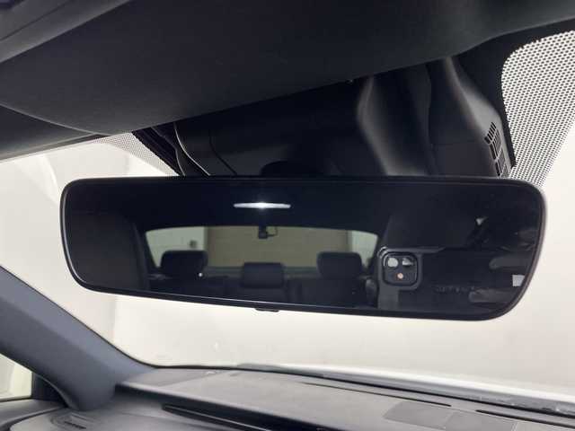 レクサス ＩＳ 300h Fスポーツ 道央・札幌 2017(平29)年 6.2万km ホワイトノーヴァガラスフレーク ・４WD　/ハイブリッド/・モデリスタエアロ（F.S.R)/・レクサスセーフティーサポート/・プリクラッシュセーフティ/・レーダークルーズコントロール/・純正10.3インチディスプレイ/・ナビ/フルセグ/CD/DVD/BD/SD/・Bluetooth接続/バックカメラ/・ブラックレザーシート/・運転席・助手席パワーシート/・シートヒーター/ベンチレーション/・ステアリングヒーター/・純正キー一体型エンジンスターター・/・LEDライト/オートハイビーム/・クリアランスソナー/・ドライブレコーダー前後/・社外サマータイヤ積込み