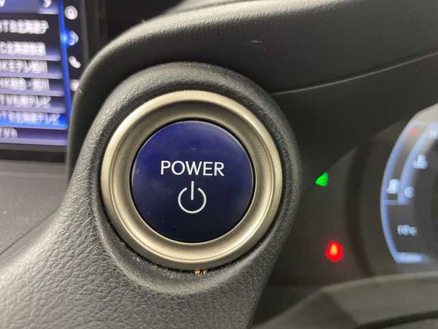 レクサス ＩＳ 300h Fスポーツ 道央・札幌 2017(平29)年 6.2万km ホワイトノーヴァガラスフレーク ・４WD　/ハイブリッド/・モデリスタエアロ（F.S.R)/・レクサスセーフティーサポート/・プリクラッシュセーフティ/・レーダークルーズコントロール/・純正10.3インチディスプレイ/・ナビ/フルセグ/CD/DVD/BD/SD/・Bluetooth接続/バックカメラ/・ブラックレザーシート/・運転席・助手席パワーシート/・シートヒーター/ベンチレーション/・ステアリングヒーター/・純正キー一体型エンジンスターター・/・LEDライト/オートハイビーム/・クリアランスソナー/・ドライブレコーダー前後/・社外サマータイヤ積込み