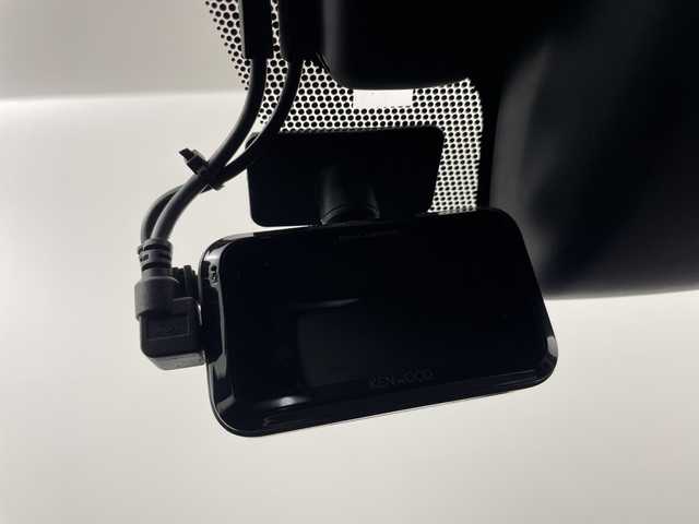 レクサス ＩＳ 300h Fスポーツ 道央・札幌 2017(平29)年 6.2万km ホワイトノーヴァガラスフレーク ・４WD　/ハイブリッド/・モデリスタエアロ（F.S.R)/・レクサスセーフティーサポート/・プリクラッシュセーフティ/・レーダークルーズコントロール/・純正10.3インチディスプレイ/・ナビ/フルセグ/CD/DVD/BD/SD/・Bluetooth接続/バックカメラ/・ブラックレザーシート/・運転席・助手席パワーシート/・シートヒーター/ベンチレーション/・ステアリングヒーター/・純正キー一体型エンジンスターター・/・LEDライト/オートハイビーム/・クリアランスソナー/・ドライブレコーダー前後/・社外サマータイヤ積込み