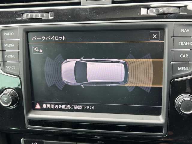 フォルクスワーゲン ゴルフ ヴァリアント TSI ハイライン BMテクノ 茨城県 2015(平27)年 8.8万km パール ワンオーナー/純正メモリナビ/（CD/DVD/BT）/ETC/レーダークルーズコントロール/LEDヘッドライト/純正1７inAW/スマートキー/アイドリングストップ/ステアリングスイッチ/ルーフレール/純正フロアマット/パドルシフト/ブラインドスポットモニター/保証書/取扱説明書/スペアキー