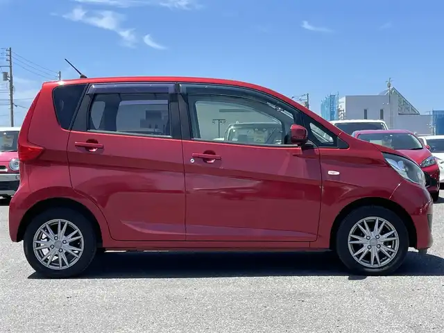 三菱 ｅＫワゴン M 道央・札幌 2017(平29)年 4.8万km レッドメタリック ４WD/社外オーディオ/AM/FM/CD/USB/AUX/横滑り防止装置/アイドリングストップ/D席シートヒーター/リモコンキー/ハロゲンヘッドライト/ヘッドライトレベライザー/電動格納ミラー/フロアマット/ドアバイザー/スペアキー