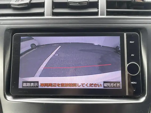 トヨタ プリウス α S ツーリングセレクション 埼玉県 2012(平24)年 14.3万km ホワイトパールクリスタルシャイン (株)IDOMが運営する【じしゃロン鳩ヶ谷店】の自社ローン専用車両になりますこちらは現金またはオートローンご利用時の価格です。自社ローンご希望の方は別途その旨お申付け下さい/純正SDナビ/（CD/DVD/Bluetooth接続）/フルセグＴＶ/バックカメラ/ビルドインETC/SRSエアバッグシステム/サイド&カーテンエアバッグ/純正フロアマット/ステアリングスイッチ/純正ドアバイザー/スマートキー/プッシュスタート/純正アルミホイール/オートライト/オートエアコン/革巻ステアリング/LEDヘッドライト
