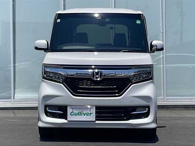 ホンダ Ｎ ＢＯＸ カスタム G L ホンダセンシング 神奈川県 2019(令1)年 5.6万km プラチナホワイトパール 純正SDナビ/CD/DVD/Bluetooth/AUX/USB/ワンセグ/Apple CarPlay/【VXU-195NBi】/両側パワースライドドア/レーンキープアシスト/衝突被害軽減システム/クルーズコントロール/前後ドライブレコーダー/バックカメラ/純正14インチAW/LEDヘッドライト/AUTOライト/コーナーセンサー/プッシュスタート/スマートキー/ビルトインETC
