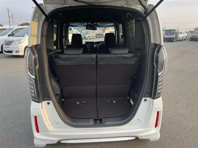 ホンダ Ｎ ＢＯＸ カスタム G L ホンダセンシング 大阪府 2019(令1)年 5.6万km プラチナホワイトパール (株)IDOMが運営する【じしゃロン堺店】の自社ローン対象車両になります。こちらは現金ご利用時の価格です。/自社ローンご希望の方は別途その旨お申付け下さい。