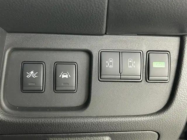 日産 セレナ ハイウェイスター S HV Vセレ 埼玉県 2015(平27)年 6.1万km ダイヤモンドブラック 純正9型ナビ 全方位 両側電動 衝突被害軽減 禁煙車　CD　DVD　BT　フルセグ　前後コーナーセンサー　レーンキープアシスト　クルーズコントロール　ETC　LEDヘッドライト　オートライト