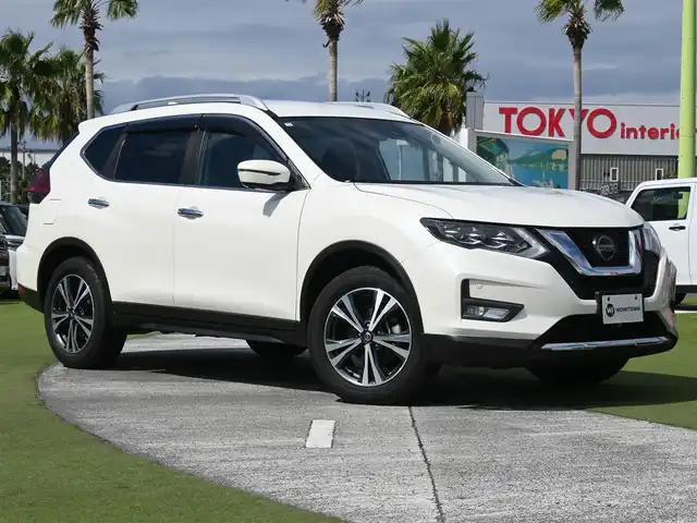 日産 エクストレイル 20Xi 千葉県 2020(令2)年 4.8万km ブリリアントホワイトパール エマージェンシーブレーキ/インテリジェントルームミラー/前席シートヒーター/純正SDナビ/地デジTV/【DVD/CD再生機能】/アラウンドビューモニター/ドライブレコーダー/革巻きステアリング/ETC/LEDヘッドライト/フォグライト/ウインカーミラー/コーナーセンサー/純正18インチアルミホイル/インテリジェントキー