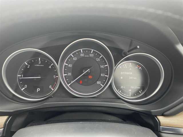 マツダ ＣＸ－８ XD Lパッケージ 兵庫県 2018(平30)年 7.9万km ジェットブラックマイカ 純正ディスプレイオーディオ(地図SDあり)/・CD/DVD/・Bluetooth/・フルセグTV)/バックカメラ/ETC/アルパイン製フリップダウンモニター/BOSEサウンド/本革シート/1列目2列目シートヒーター/1列目パワーシート/ステアリングヒーター/パワーバックドア/ヘッドアップディスプレイ/BSM/スマートブレーキサポート/レーンキープアシスト/マツダレーダークルーズコントロール/LEDヘッドライト/オートライト/アダプティブLEDヘッドライト/パーキングセンサー/i-stop/MTモード付AT/電動パーキングブレーキ/オートブレーキホールド/プッシュスタート/スマートキー