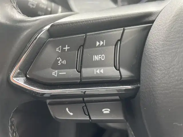 マツダ ＣＸ－８ XD Lパッケージ 兵庫県 2018(平30)年 7.9万km ジェットブラックマイカ 純正ディスプレイオーディオ(地図SDあり)/・CD/DVD/・Bluetooth/・フルセグTV)/バックカメラ/ETC/アルパイン製フリップダウンモニター/BOSEサウンド/本革シート/1列目2列目シートヒーター/1列目パワーシート/ステアリングヒーター/パワーバックドア/ヘッドアップディスプレイ/BSM/スマートブレーキサポート/レーンキープアシスト/マツダレーダークルーズコントロール/LEDヘッドライト/オートライト/アダプティブLEDヘッドライト/パーキングセンサー/i-stop/MTモード付AT/電動パーキングブレーキ/オートブレーキホールド/プッシュスタート/スマートキー
