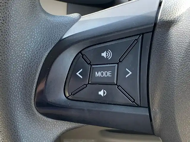 ダイハツ ムーヴ X 福井県 2015(平27)年 6.2万km ブラックマイカメタリック (株)IDOMが運営する【じしゃロン福井店】の自社ローン対象車両になります。こちらは現金ご利用時の価格です。自社ローンご希望の方は別途その旨お申付け下さい。/社外ナビ【Bluetooth　CD DVD フルセグ　品番 :MDV-D502BT】/バックカメラ/ドライブレコーダー/横滑り防止装置/オートライト/ヘッドライトレベライザー/アイドリングストップ/プッシュスタート/ドアバイザー/スマートキー【スペア1本】/純正フロアマット/禁煙車