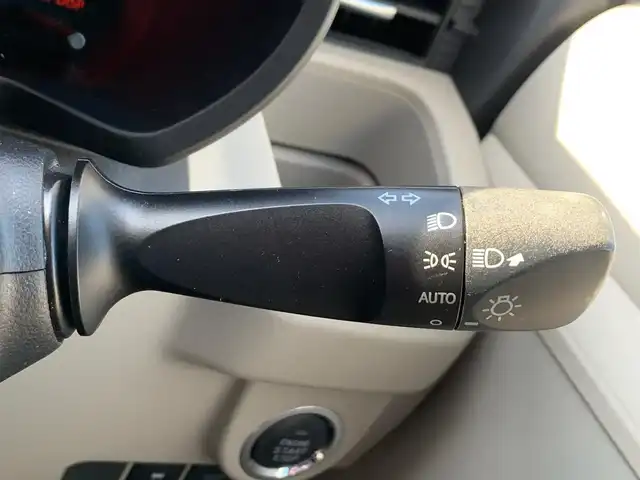 ダイハツ ムーヴ X 福井県 2015(平27)年 6.2万km ブラックマイカメタリック (株)IDOMが運営する【じしゃロン福井店】の自社ローン対象車両になります。こちらは現金ご利用時の価格です。自社ローンご希望の方は別途その旨お申付け下さい。/社外ナビ【Bluetooth　CD DVD フルセグ　品番 :MDV-D502BT】/バックカメラ/ドライブレコーダー/横滑り防止装置/オートライト/ヘッドライトレベライザー/アイドリングストップ/プッシュスタート/ドアバイザー/スマートキー【スペア1本】/純正フロアマット/禁煙車