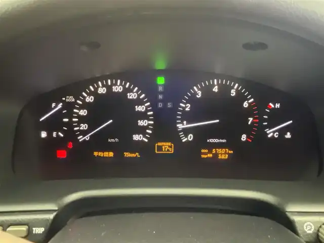 トヨタ セルシオ Cタイプ 群馬県 2003(平15)年 5.8万km ホワイトパールクリスタルシャイン 純正マルチ　サンルーフ　黒レザーシート　シートヒーター　ビルトインＥＴＣ　バックカメラ　クルーズコントロール　社外エアロ　社外マフラー　社外エアサスコントローラー　社外ＨＩＤヘッドライト 純正18インチアルミ