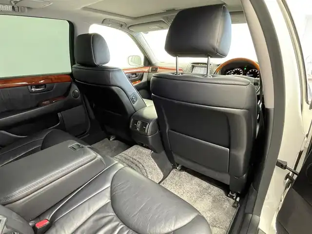 トヨタ セルシオ Cタイプ 群馬県 2003(平15)年 5.8万km ホワイトパールクリスタルシャイン 純正マルチ　サンルーフ　黒レザーシート　シートヒーター　ビルトインＥＴＣ　バックカメラ　クルーズコントロール　社外エアロ　社外マフラー　社外エアサスコントローラー　社外ＨＩＤヘッドライト 純正18インチアルミ