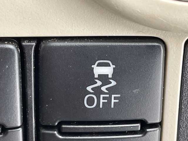 ダイハツ ムーヴ キャンバス G メイクアップ リミテッド　SAⅢ 千葉県 2019(令1)年 5.1万km パールホワイトⅢ/ファインミントメタリック 2トーン スマートアシストIII/　衝突回避支援ブレーキ機能/　衝突警報機能（対車両・対歩行者/　車線逸脱警報機能/　誤発進抑制制御機能/　先行車発進お知らせ機能/　コーナーセンサー/　オートハイビーム/純正SDメモリナビ/フルセグTV BT CD USB DVD/全方位カメラ/両側パワースライドドア/ETC/LEDヘッドライト/オートライト/プッシュスタート/スマートキー