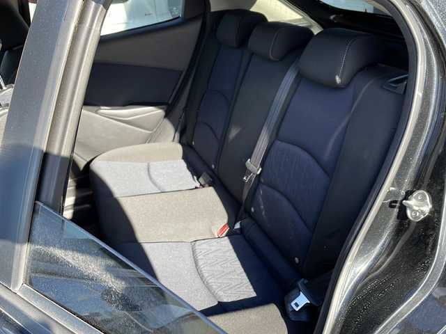 マツダ デミオ XD 道東・釧路十勝 2015(平27)年 4.8万km ジェットブラックマイカ ・４WD/・純正SDメモリナビ/（フルセグ FFM AM BT CD DVD)/・バックカメラ/・MT付きAT/・ヘッドライトレベライザー/・ドアバイザー/・電動格納ミラー/・ウィンカーミラー/・横すべり防止機能/・ステアリングスイッチ/・夏タイヤ積込/（185/65/R15　2015年製造）