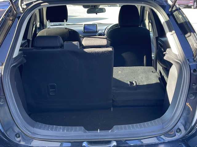 マツダ デミオ XD 道東・釧路十勝 2015(平27)年 4.8万km ジェットブラックマイカ ・４WD/・純正SDメモリナビ/（フルセグ FFM AM BT CD DVD)/・バックカメラ/・MT付きAT/・ヘッドライトレベライザー/・ドアバイザー/・電動格納ミラー/・ウィンカーミラー/・横すべり防止機能/・ステアリングスイッチ/・夏タイヤ積込/（185/65/R15　2015年製造）