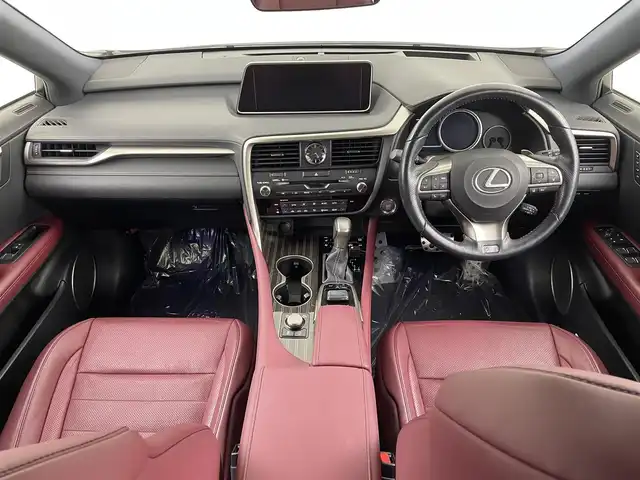 レクサス ＲＸ 200t Fスポーツ 埼玉県 2017(平29)年 3.4万km ホワイトノーヴァガラスフレーク 赤革　３眼ＬＥＤ　　Ｂカメラ　ＢＳＭ　ＨＵＤ　Ｅ　シートヒーター　エアシート　ＢＳＭ　ビルトインＥＴＣ２．０　前後ドライブレコーダー　パワーシート　電動バックドア　追従走行　ＢＴ　衝突軽減　