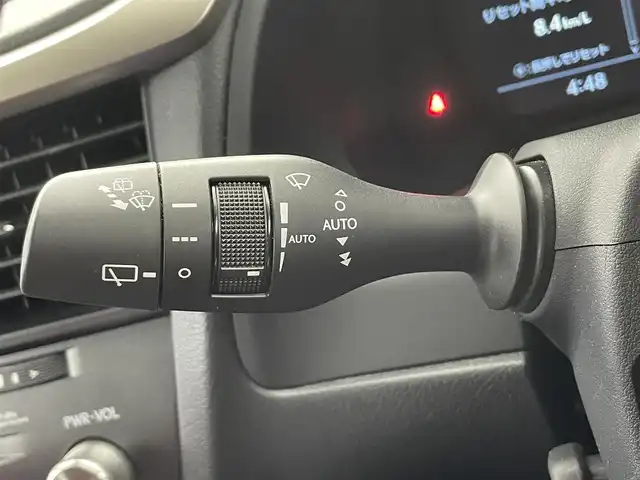 レクサス ＲＸ 200t Fスポーツ 埼玉県 2017(平29)年 3.4万km ホワイトノーヴァガラスフレーク 赤革　３眼ＬＥＤ　　Ｂカメラ　ＢＳＭ　ＨＵＤ　Ｅ　シートヒーター　エアシート　ＢＳＭ　ビルトインＥＴＣ２．０　前後ドライブレコーダー　パワーシート　電動バックドア　追従走行　ＢＴ　衝突軽減　