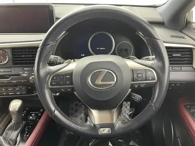 レクサス ＲＸ 200t Fスポーツ 埼玉県 2017(平29)年 3.4万km ホワイトノーヴァガラスフレーク 赤革　３眼ＬＥＤ　　Ｂカメラ　ＢＳＭ　ＨＵＤ　Ｅ　シートヒーター　エアシート　ＢＳＭ　ビルトインＥＴＣ２．０　前後ドライブレコーダー　パワーシート　電動バックドア　追従走行　ＢＴ　衝突軽減　