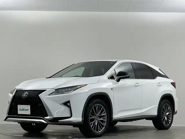 レクサス ＲＸ 200t Fスポーツ 埼玉県 2017(平29)年 3.4万km ホワイトノーヴァガラスフレーク 赤革　３眼ＬＥＤ　　Ｂカメラ　ＢＳＭ　ＨＵＤ　Ｅ　シートヒーター　エアシート　ＢＳＭ　ビルトインＥＴＣ２．０　前後ドライブレコーダー　パワーシート　電動バックドア　追従走行　ＢＴ　衝突軽減　