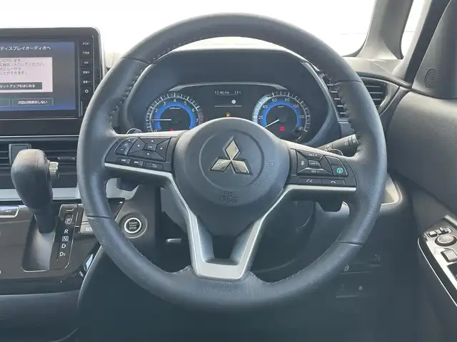 三菱 デリカミニ T プレミアム 千葉県 2025(令7)年 0.1万km未満 ベージュ 届出済未使用車/衝突軽減ブレーキ　/全方位カメラ　/両側パワースライドドア　/ディスプレイオーディオ　/デジタルインナーミラー　/レーダークルーズコントロール　/ＬＥＤヘッドライト　/オートライト　/シートヒーター