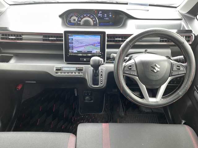 スズキ ワゴンＲ スティングレー HYBRID T 青森県 2019(平31)年 4.5万km ピュアホワイトP ・４WD/・禁煙車/・8型社外SDナビ/・フルセグ/DVD/AM/FM/・衝突被害軽減ブレーキ/・全方位カメラ/・クルーズコントロール/・横滑り防止装置/・盗難防止装置/・レーンキープアシスト/・ヘッドアップディスプレイ/・スマートキー/・スペアキー/・オートライト/・LEDライト/・フォグランプ/・ダブルエアバック/・前席シートヒーター/・ベンチシート/・フルフラットシート/・純正フロアマット/・純正アルミホイール/・純正ドライブレコーダー/・パドルシフト/・ETC/・取扱説明書