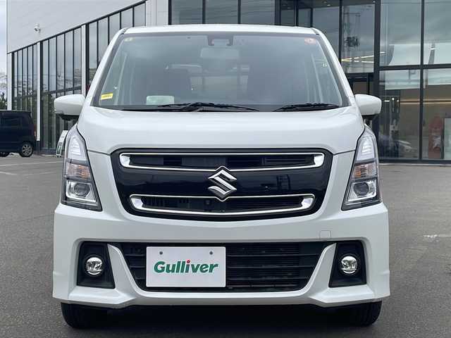スズキ ワゴンＲ スティングレー HYBRID T 青森県 2019(平31)年 4.5万km ピュアホワイトP ・４WD/・禁煙車/・8型社外SDナビ/・フルセグ/DVD/AM/FM/・衝突被害軽減ブレーキ/・全方位カメラ/・クルーズコントロール/・横滑り防止装置/・盗難防止装置/・レーンキープアシスト/・ヘッドアップディスプレイ/・スマートキー/・スペアキー/・オートライト/・LEDライト/・フォグランプ/・ダブルエアバック/・前席シートヒーター/・ベンチシート/・フルフラットシート/・純正フロアマット/・純正アルミホイール/・純正ドライブレコーダー/・パドルシフト/・ETC/・取扱説明書