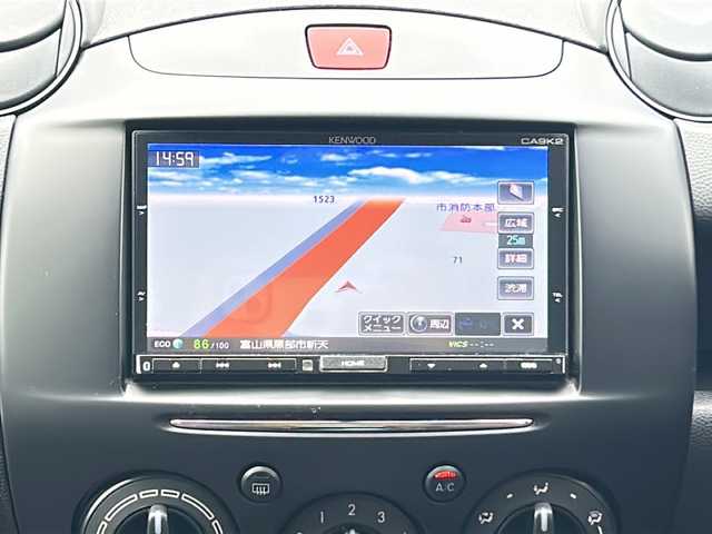 マツダ デミオ 13C－V スマートEDⅡ 富山県 2014(平26)年 3.4万km ラディアントエボニーマイカ 純正ＳＤナビ【フルセグＴＶ／ＤＶＤ／ＣＤ／Ｂｌｕｅｔｏｏｔｈ】/ベンチシート　/ＵＳＢ入力端子　/スタッドレスタイヤ積込　/社外アルミホイール　/ＥＴＣ　/アンチロックブレーキシステム　　/スペアキー１本/エアコン/純正フロアマット