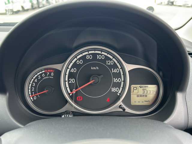 マツダ デミオ 13C－V スマートEDⅡ 富山県 2014(平26)年 3.4万km ラディアントエボニーマイカ 純正ＳＤナビ【フルセグＴＶ／ＤＶＤ／ＣＤ／Ｂｌｕｅｔｏｏｔｈ】/ベンチシート　/ＵＳＢ入力端子　/スタッドレスタイヤ積込　/社外アルミホイール　/ＥＴＣ　/アンチロックブレーキシステム　　/スペアキー１本/エアコン/純正フロアマット