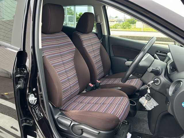 マツダ デミオ 13C－V スマートEDⅡ 富山県 2014(平26)年 3.4万km ラディアントエボニーマイカ 純正ＳＤナビ【フルセグＴＶ／ＤＶＤ／ＣＤ／Ｂｌｕｅｔｏｏｔｈ】/ベンチシート　/ＵＳＢ入力端子　/スタッドレスタイヤ積込　/社外アルミホイール　/ＥＴＣ　/アンチロックブレーキシステム　　/スペアキー１本/エアコン/純正フロアマット