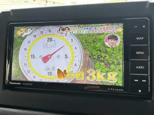 スズキ ジムニー XC 千葉県 2023(令5)年 1.5万km ジャングルグリーン 5MT/社外メモリーナビ/フルセグTV/Bluetooth/バックカメラ/LEDヘッドライト/オートライト/クルーズコントロール/レーンキープアシスト/衝突軽減システム/横滑り防止/シートヒーター/保証書・取説/スペアキー