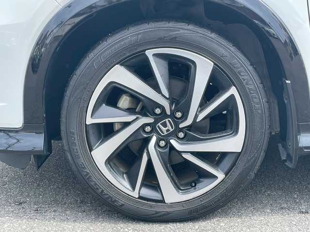 ホンダ ヴェゼル ハイブリッド RS ホンダセンシング 宮崎県 2016(平28)年 5.3万km パール 純正8インチSDナビ/フルセグTV/Bluetooth接続/CD/DVD/ETC/バックカメラ/前席シートヒーター/パドルシフト/純正フロアマット/ドアバイザー