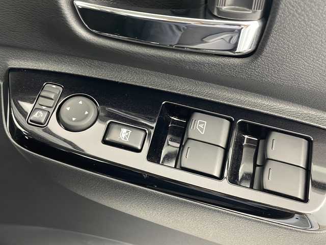 日産 ルークス ハイウェイスター X 千葉県 2022(令4)年 2.4万km ホワイトパール エマージェンシーブレーキ/レーンキープアシスト/先行発進のお知らせ/速度標識検知機能/道路標識検知機能/前後コーナーセンサー /片側パワースライドドア/純正メモリナビ/　CD/フルセグTV/BT/前席シートヒーター/アイドリングストップ/スマートキー＆プッシュスタート/電動格納ミラー/ウィンカーミラー