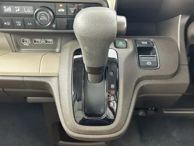 ホンダ Ｎ ＷＧＮ L ホンダセンシング 愛知県 2020(令2)年 2.2万km クリスタルブラックパール 禁煙車/純正7インチナビ/（CD/DVD/フルセグTV/Bluetooth/AM/FM)/バックカメラ/ホンダセンシング/・衝突軽減ブレーキ/・レーンキープアシスト/・レーダークルーズコントロール/・オートマチックハイビーム/・クリアランスソナー/ETC/シートヒーター/ベンチシート/スマートキー/プッシュスタート/アイドリングストップ/横滑り防止装置