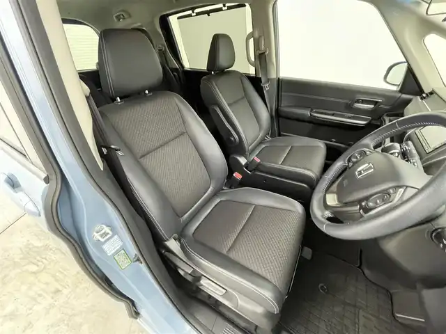 ホンダ フリード G ホンダセンシング 福岡県 2019(令1)年 4.3万km シーグラスブルーパール 純正７インチナビ　バックカメラ　両側パワースライドドア　レーダークルーズコントロール　ＬＥＤライト　シートヒーター　純正１５インチＡＷ　ステアリングリモコン　ＥＴＣ２．０　ドライブレコーダー　禁煙車