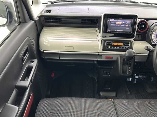 スズキ スペーシア HYBRID X 宮城県 2018(平30)年 3.8万km ピュアホワイトパール/ブラック2トーン 純正SDナビ/・BT接続/フルセグTV/・USB入力/AM/FM/両側パワースライドドア/デュアルセンサーブレーキサポート/運転席・助手席・サイドエアバッグ/ヘッドライトレベライザー/純正フロアマット/車外バックカメラ/運転席シートヒーター/後席バイザー/ルーフレール/後方クリアランスソナー