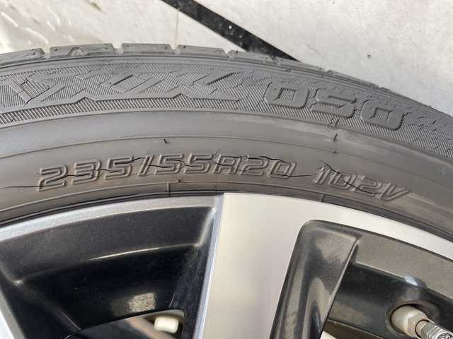 レクサス ＲＸ 300 バージョンL 愛知県 2018(平30)年 3.7万km ソニッククォーツ 純正12.4型ナビ/三眼LEDヘッドライト/全方位カメラ/レーダークルーズコントロール/シートヒーター　全席/エアシート/バックカメラ/電動リアゲート/パワーシート/ヘッドアップディスプレイ/コーナーセンサー/純正アルミホイール/ETC2.0/ブラインドスポットモニター/ステアリングヒーター/オートマチックハイビーム/ドライブレコーダー/衝突軽減システム/フルセグ/CD DVD/Bluetooth/ステアリングスイッチ/スマートキー/プッシュスタート