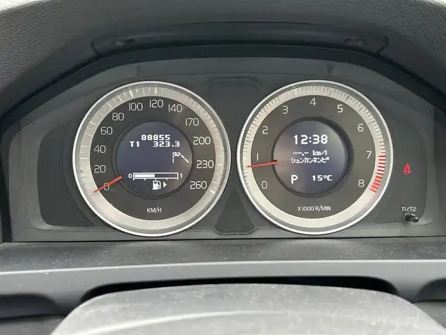 ボルボ Ｖ６０ T4 Rデザイン 宮城県 2013(平25)年 8.9万km 黒 /純正HDDナビ//CD/DVD/BT/USB/ipod/フルセグテレビ//バックカメラ//ブラウンレザーシート//前席パワーシート/シートヒーター//クルーズコントロール//ETC//HID//リモコンキーx2