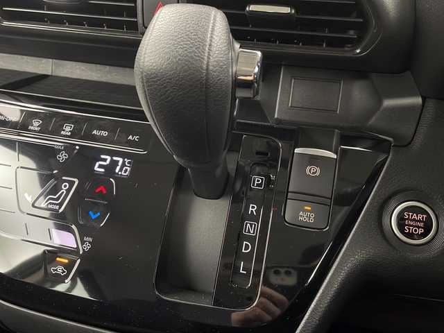 日産 ルークス HWS X プロパイロットED 栃木県 2023(令5)年 3.2万km チタニウムグレーメタリック 純正ナビ/全周囲カメラ/ハンズフリーオートスライドドア/両側電動スライドドア/ステアリングスイッチ/インテリジェントルームミラー/コーナーセンサー/LEDヘッドライト/ETC/アイドリングストップ/オートライト/純正フロアマット/プロパイロット/エマージェンシーブレーキ/オートブレーキホールド/スマートキー