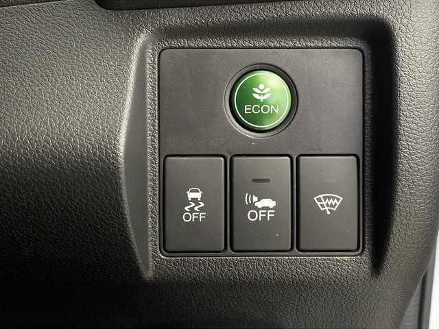 ホンダ ヴェゼル ハイブリッド Z 栃木県 2015(平27)年 9.1万km ホワイトオーキッドパール 禁煙車/衝突軽減ブレーキ/クルーズコントロール/社外メモリーナビ/・フルセグ/AM/FM/CD/DVD/BT/HDMI/バックカメラ/前側ドライブレコーダ―/ETC/前席シートヒーター/電動パーキング/LEDヘッドライト/オートライト/フォグランプ/パドルシフト/17インチ純正AW/純正フロアマット/スペアキー/取扱説明書/保証書