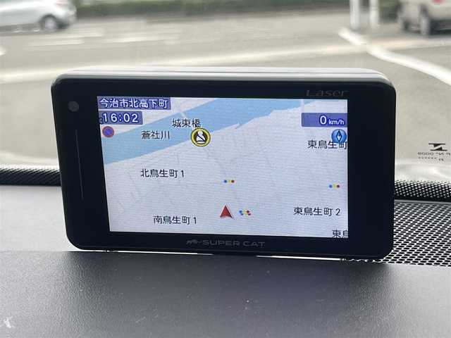 ポルシェ マカン GTS 愛媛県 2022(令4)年 2.4万km グレー 純正ナビ/BT/AM・FM/CD/DVD/フルセグ/前方ドライブレコーダー/ETC2.0/全方位カメラ/前席パワーシート/全席シートヒーター/追従型クルーズコントロール/純正アルミホイール/純正フロアマット/フルタイム４WD/LEDヘッドライト